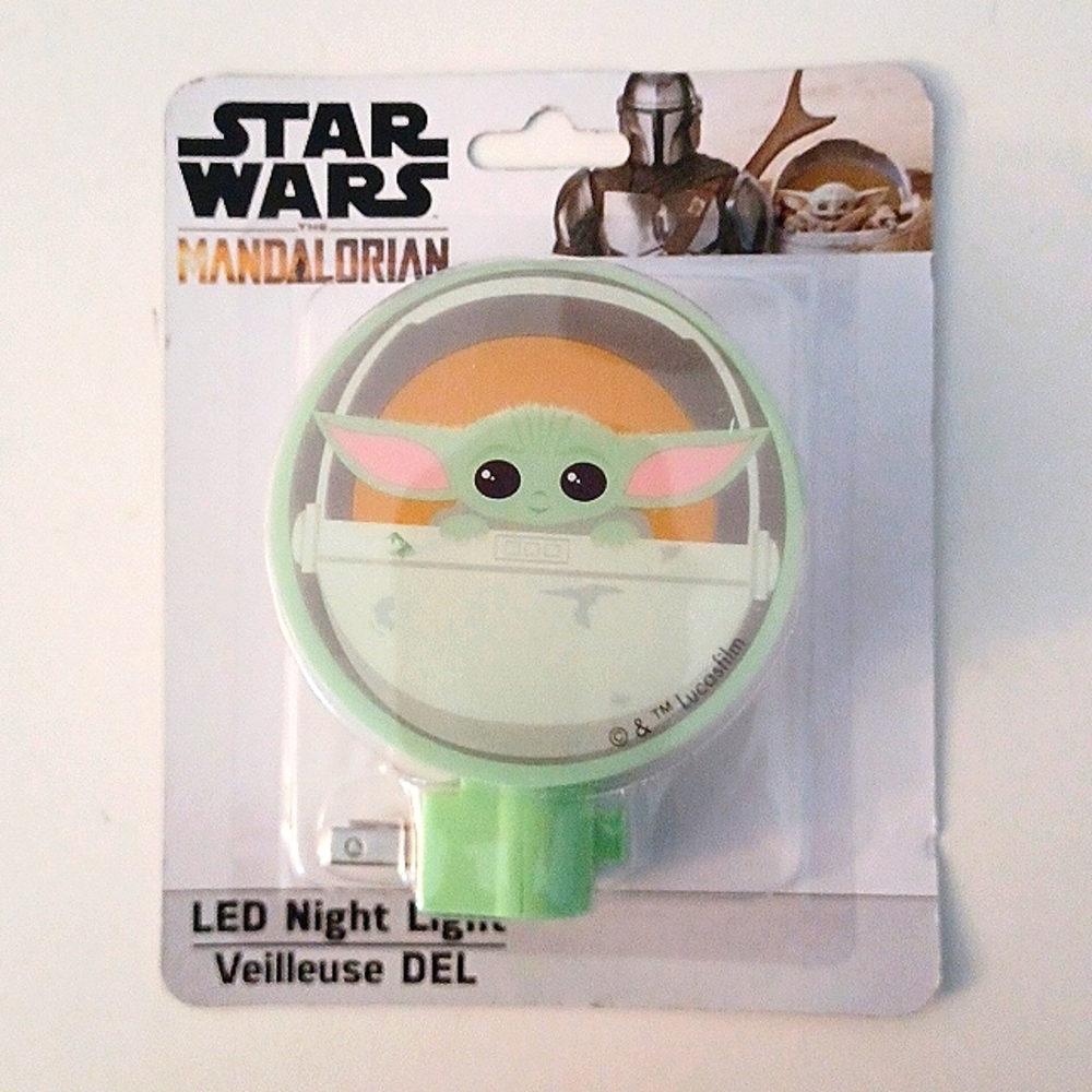 STAR WARS MANDALORIAN LED NIGHT LIGHT